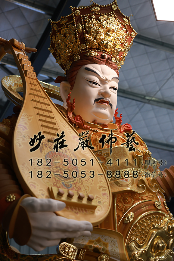 持国天王侧面实拍图