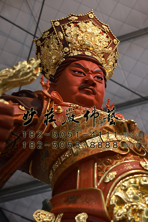 广目天王侧面近照实拍图 广目天王侧面照