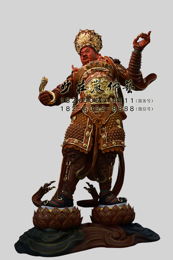 广目天王侧面照 广目天王雕塑