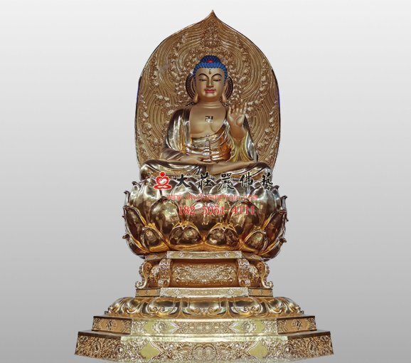 药师佛贴金佛像