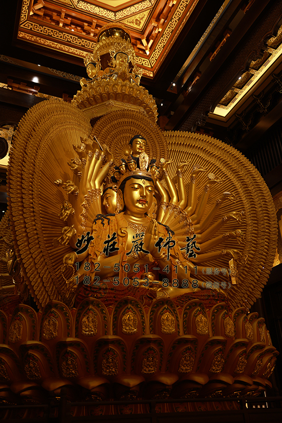 铜雕千手观音佛像