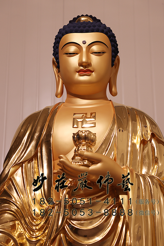 阿弥陀佛正面近照