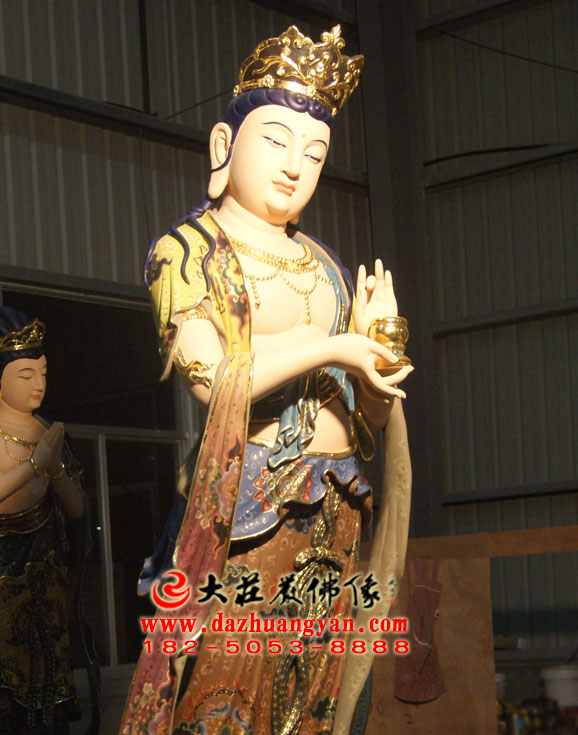 生漆脱胎八大菩萨之地藏菩萨彩绘佛像侧面近照